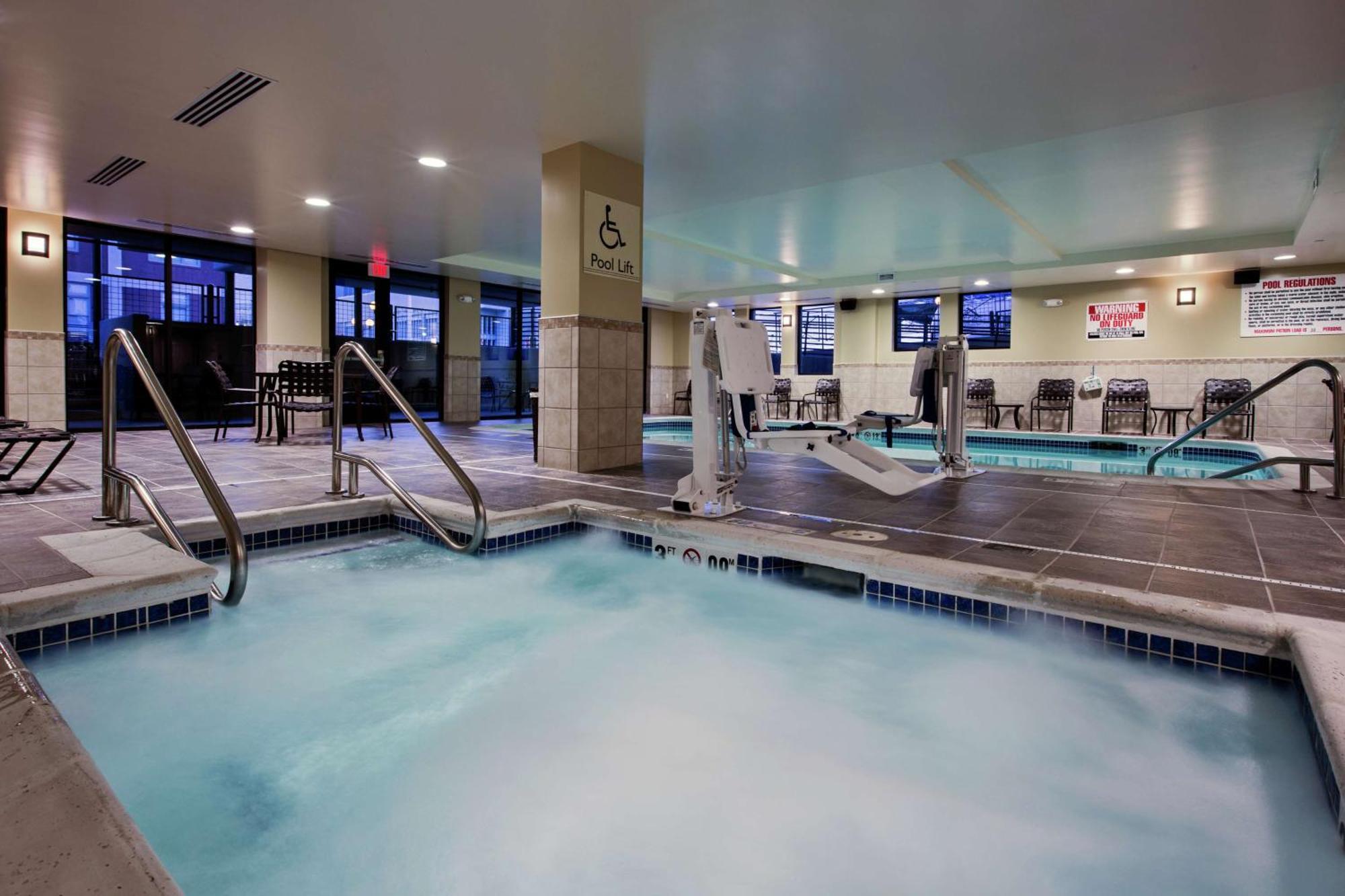 Hilton Garden Inn Lincoln Downtown/Haymarket Eksteriør bilde